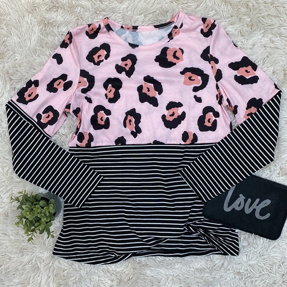 🎉HP🎉 Boutique Leopard & Stripe LS Top 💗 Black & Pink - Picture 2 of 14